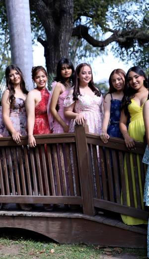 Los Seniors 2026 de Liberty School celebraron con entusiasmo un brunch especial en La Cuisinette. Elegantes y llenos de emoción, los jóvenes compartieron una mañana de risas, conversaciones y grandes momentos mientras se preparan para cerrar esta etapa inolvidable.