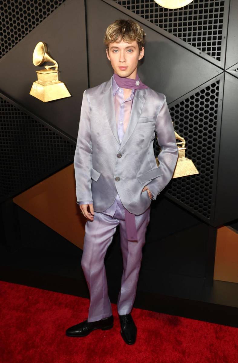 Troye Sivan.