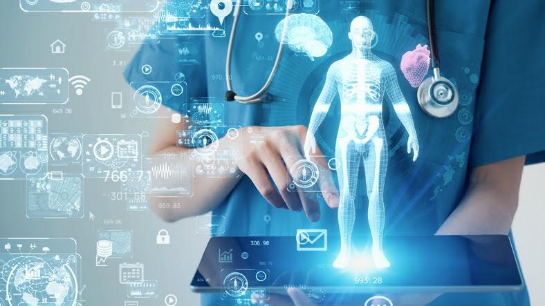 1. La aplicación de inteligencia artificial (IA) se emplea para analizar las pistas evolutivas de la resistencia a los medicamentos en tumores, identificando patrones, reglas y restricciones recurrentes. Este enfoque revela oportunidades para desarrollar estrategias innovadoras que inhiban eficazmente el crecimiento y la propagación de los tumores, abriendo nuevas posibilidades en la lucha contra el cáncer.