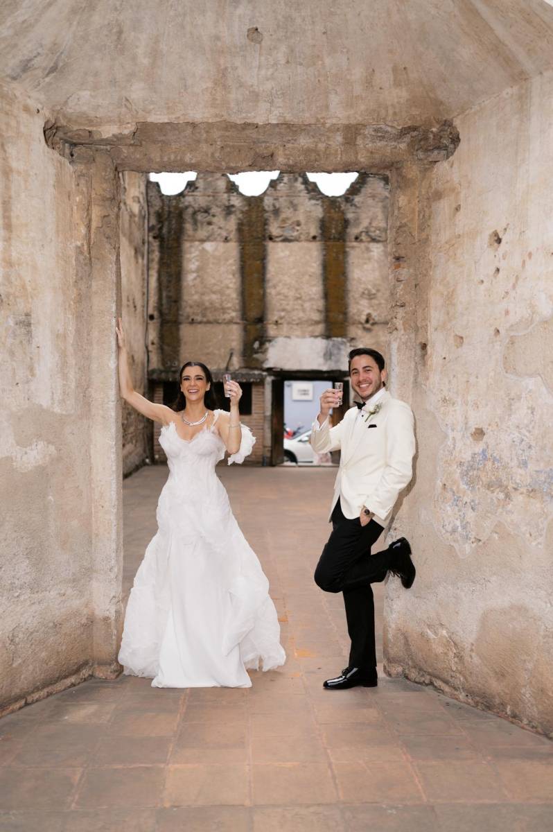 Boda eclesiástica de Joana Bandy y Aldo Lanzas