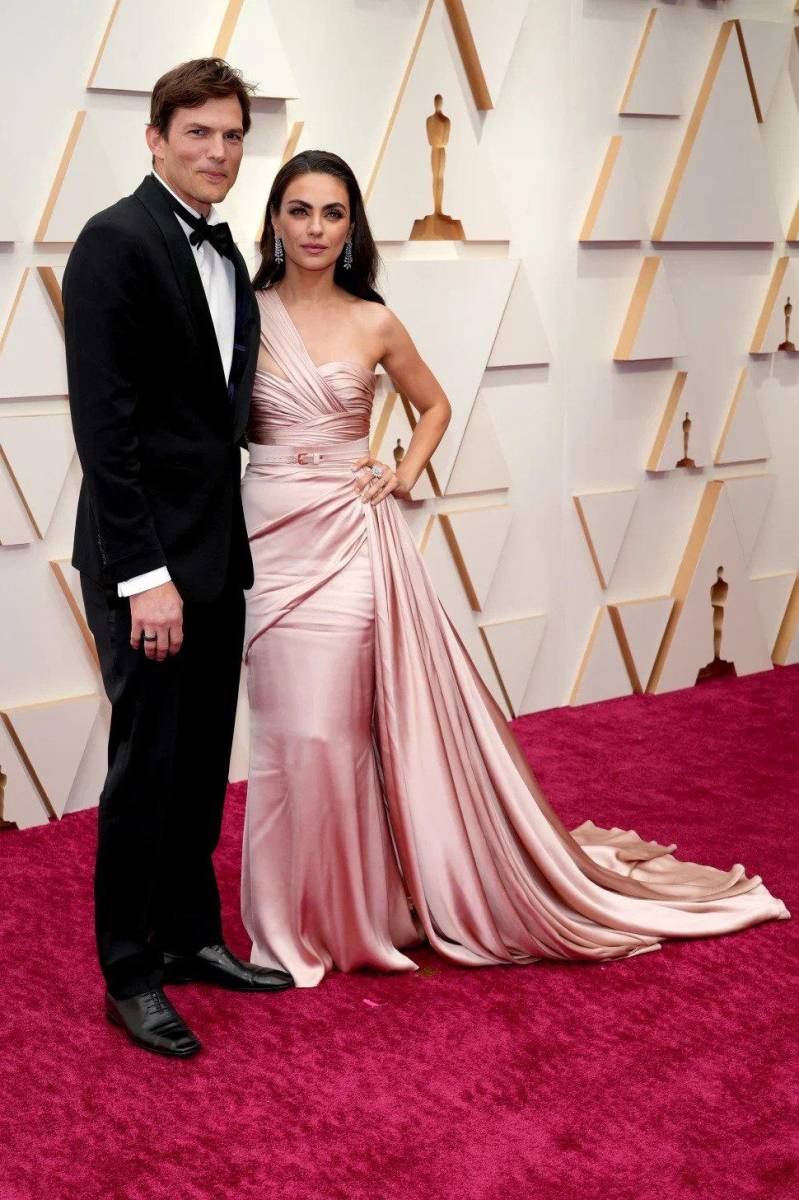 Ashton Kutcher y Mila Kunis. Fortuna: 255 millones de dólares.