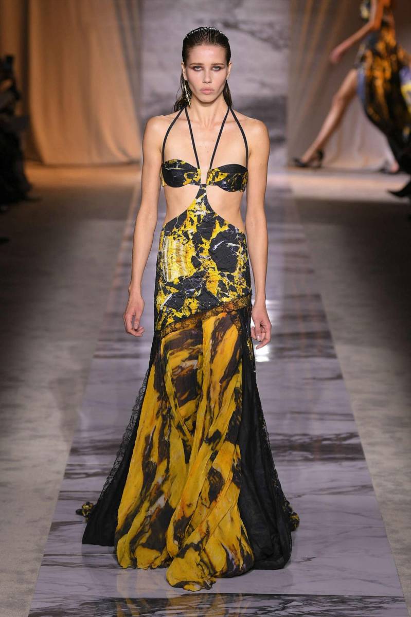 “Marbleous”: la colección Otoño-Invierno 24/25 de Roberto Cavalli