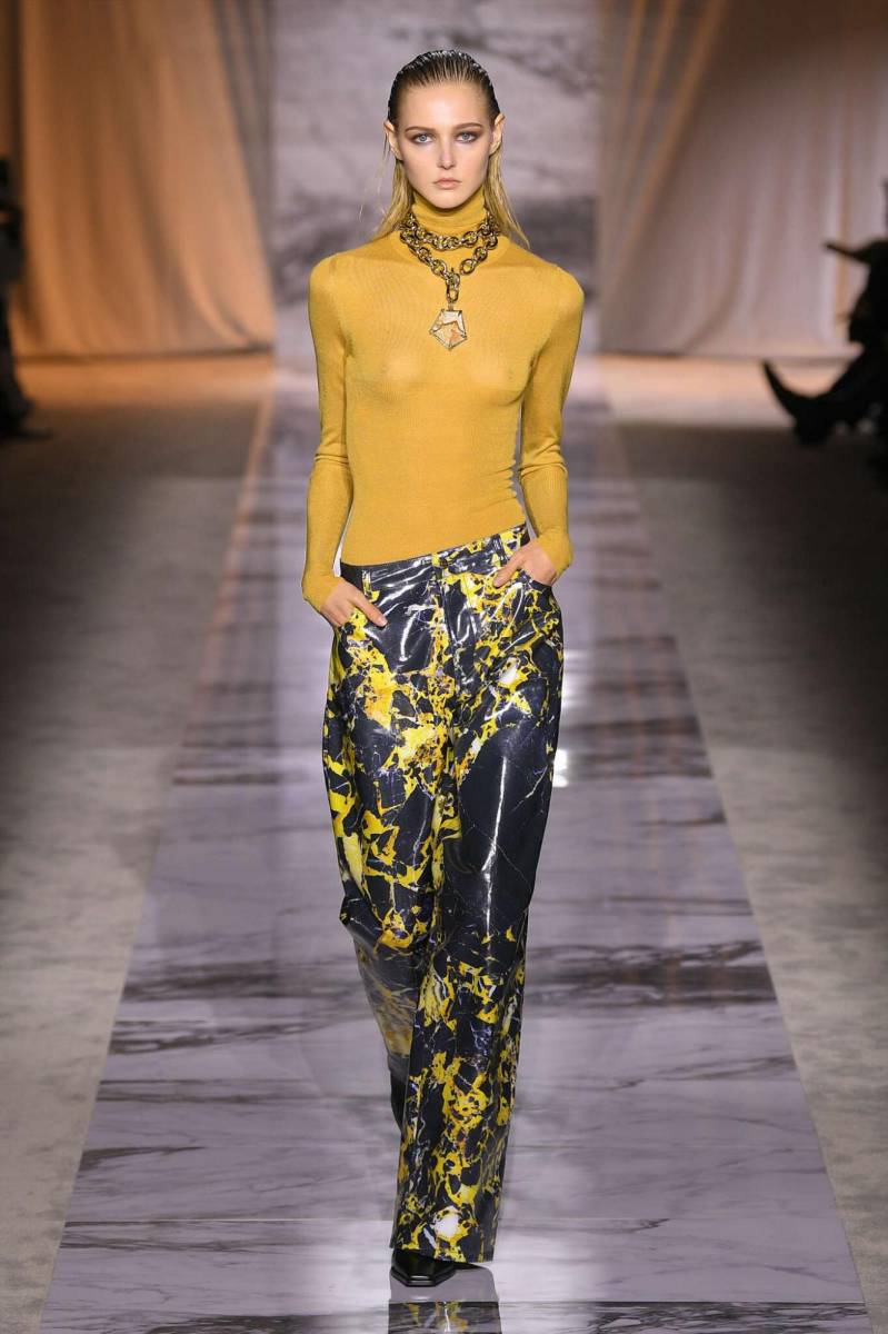 “Marbleous”: la colección Otoño-Invierno 24/25 de Roberto Cavalli
