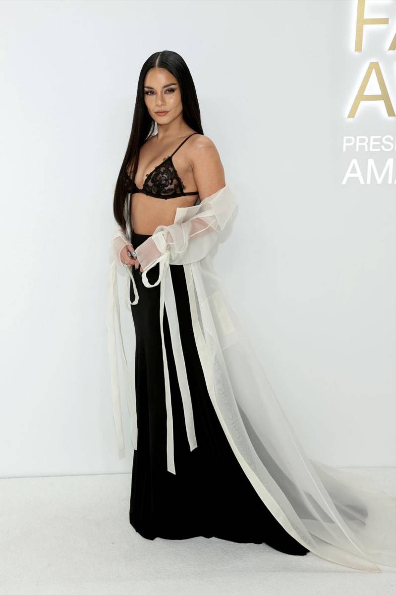 Vanessa Hudgens en Vera Wang.