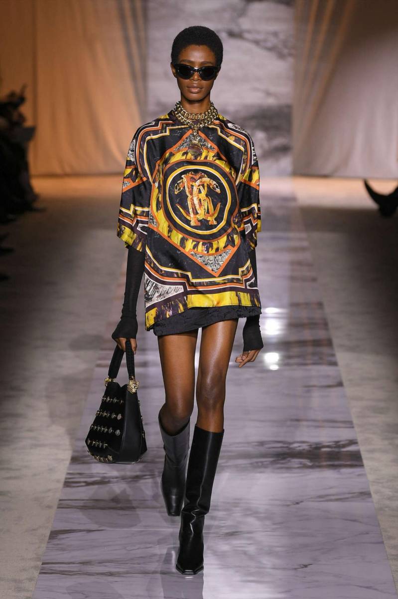 “Marbleous”: la colección Otoño-Invierno 24/25 de Roberto Cavalli