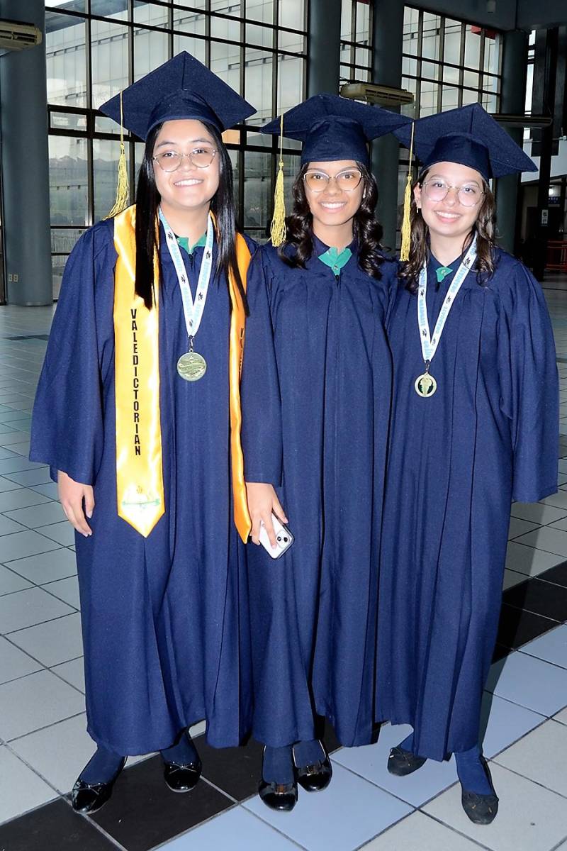 Graduación de los seniors 2024 de Liberty School