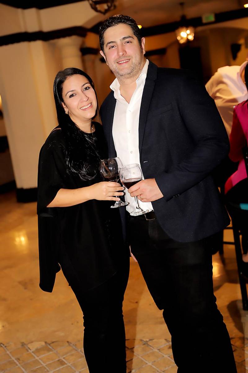 Stephanie Kawas y José Osorio. 