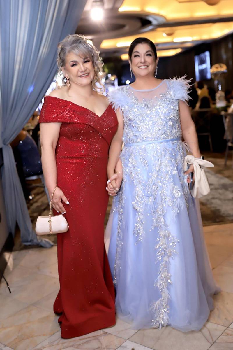 Invitados de la prom 2025 de Mayan School