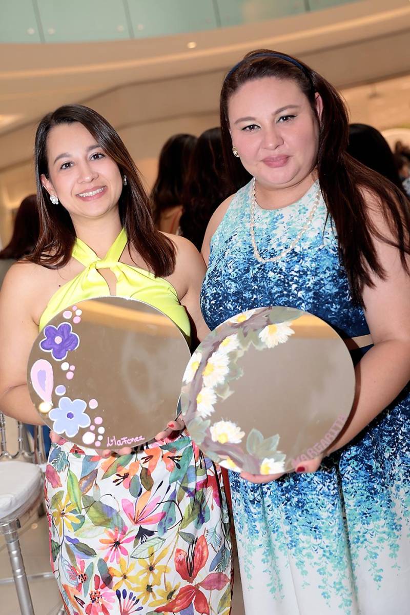 Lila Fúnez y Margarita Ochoa.