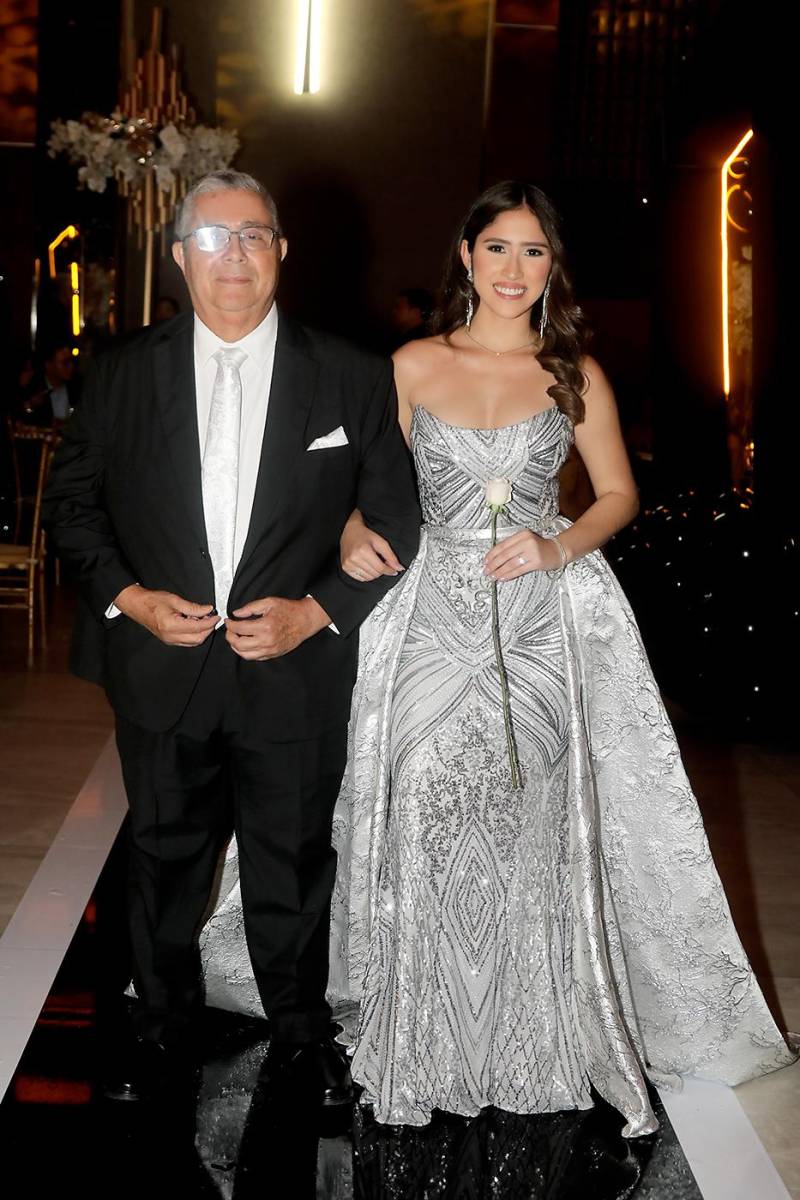  Lidia Ayala y su padre Germán Ayala