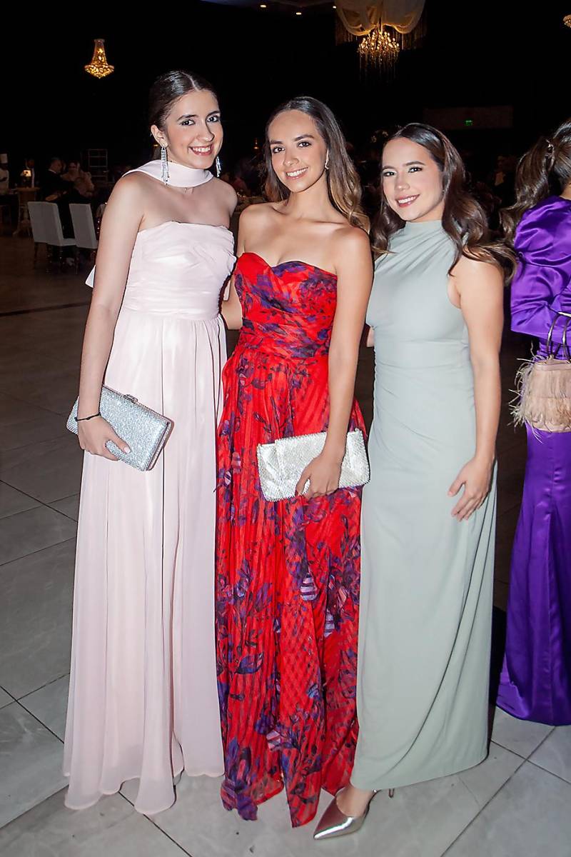 Marie Rodríguez, Alisson Breve y María Calle