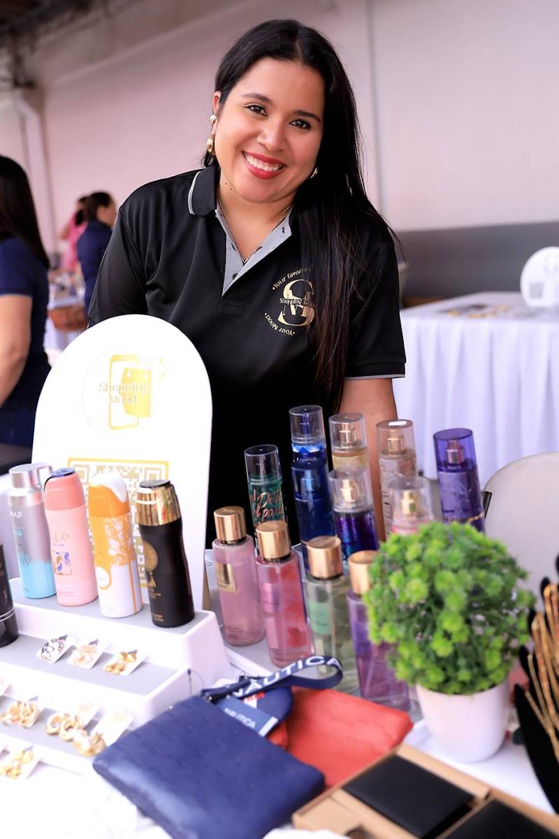 Grupo Flores realizó con éxito Bazar “Creciendo Juntos”