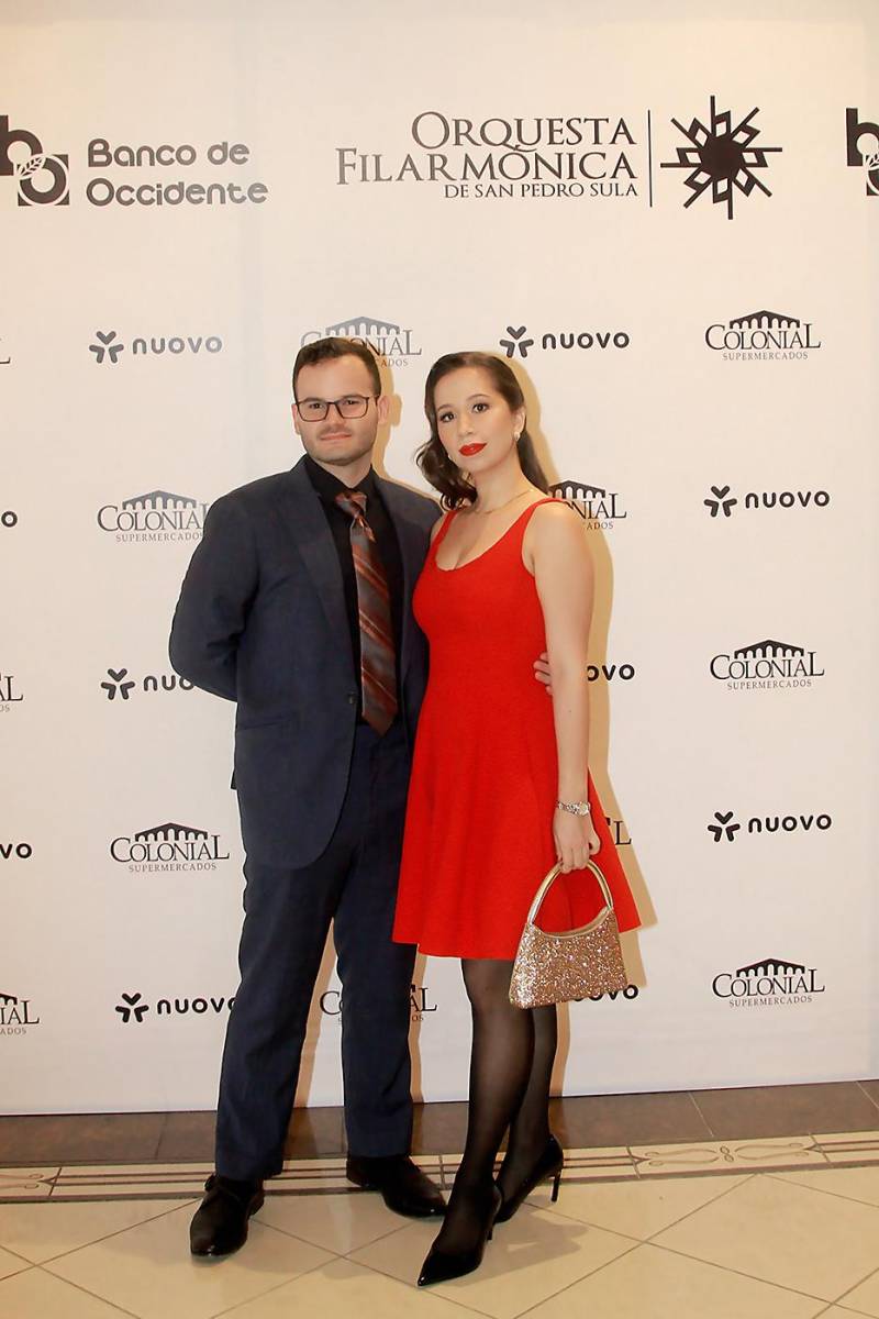 Iván Wolozny y Jacqueline Bográn.