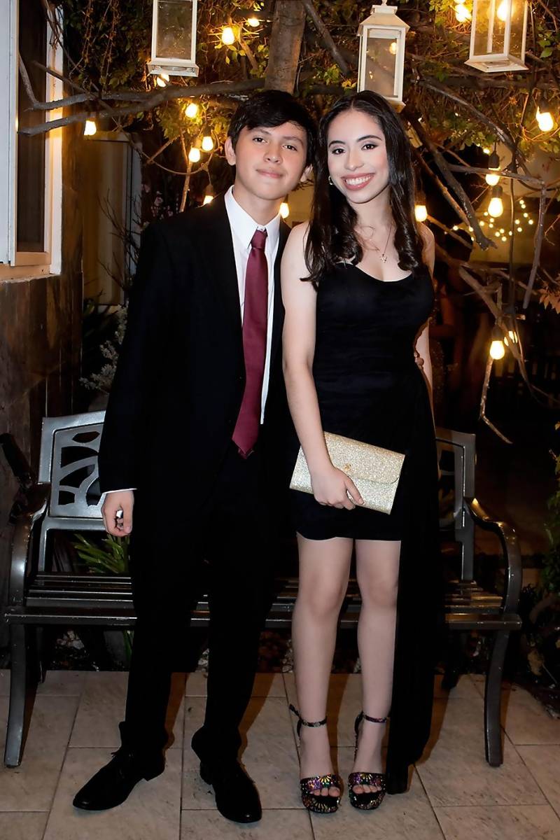 Jordi Garzona y Ariana Siguenza.