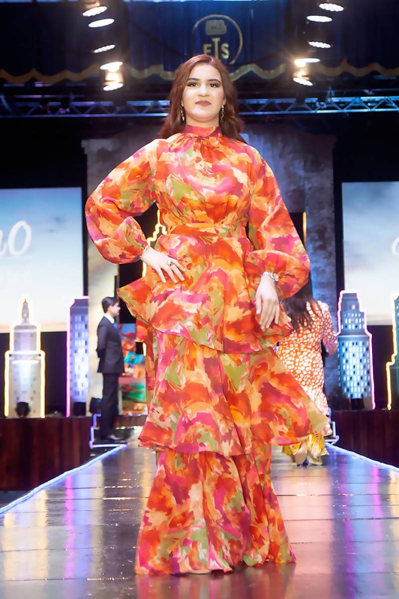 Fashion Show de la EIS 2024