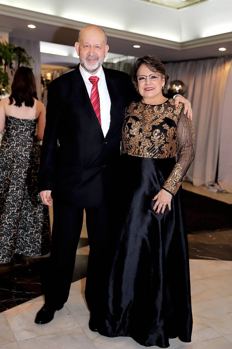 Fiesta de la prom 2024 de Antares y Aldebarán
