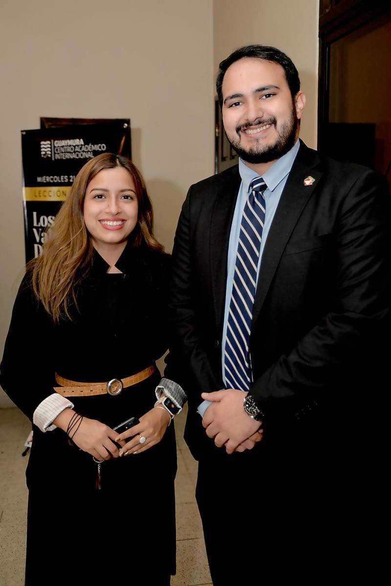 Isabela Galeano y Jorge Kawas.