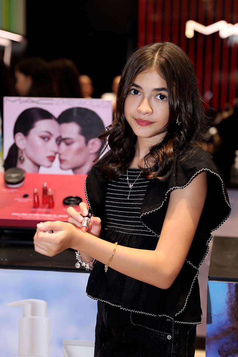 Cumpleaños de Paulina Cerna en M.A.C Cosmetics