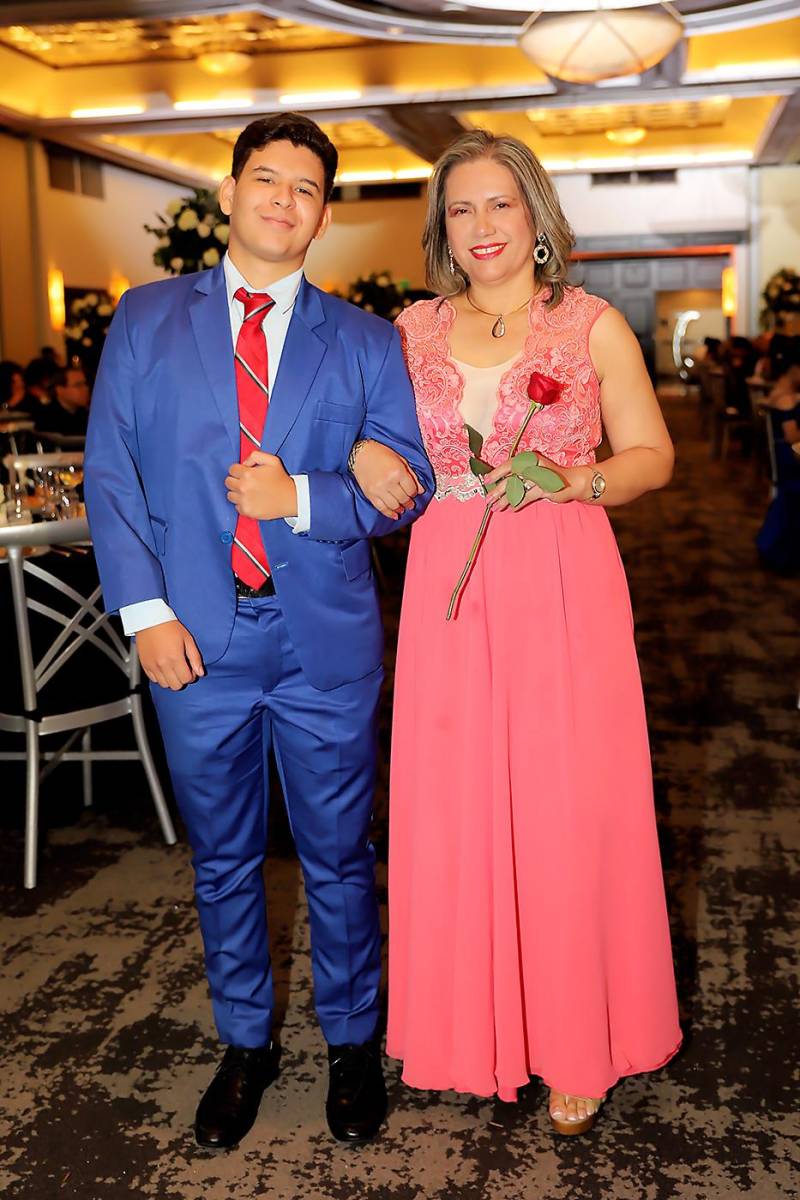 Alejandro Sánchez y Dilenia Flores.