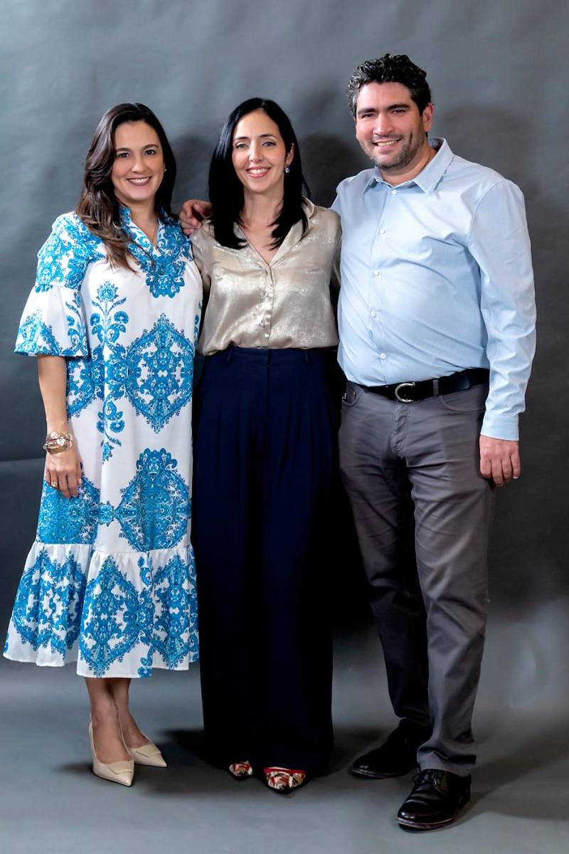 Luisa Fernanda, Melissa y Rolando Kattan