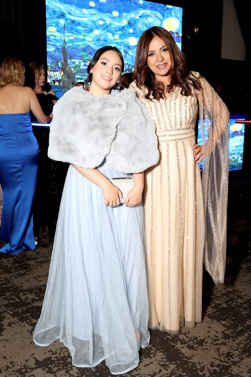 Invitados de la prom 2025 de Dowal School