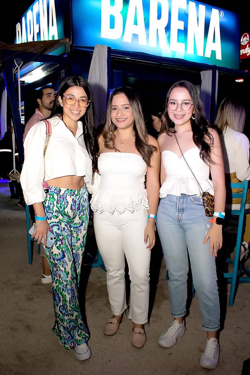 Diana Rivera, Alejandra Tabora y Cecilia Milla.