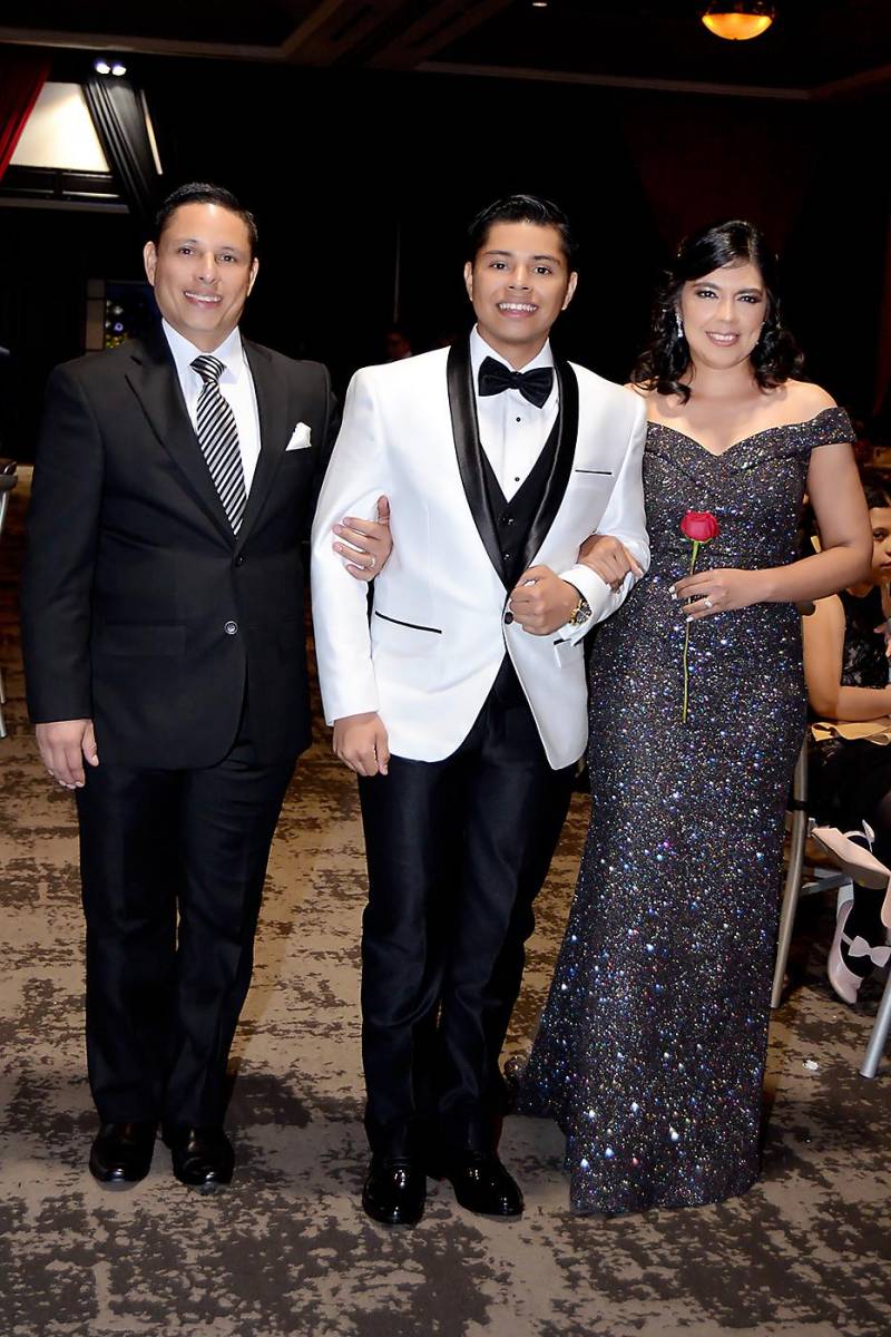 Ronmel, José González y Merlin Cárcamo.