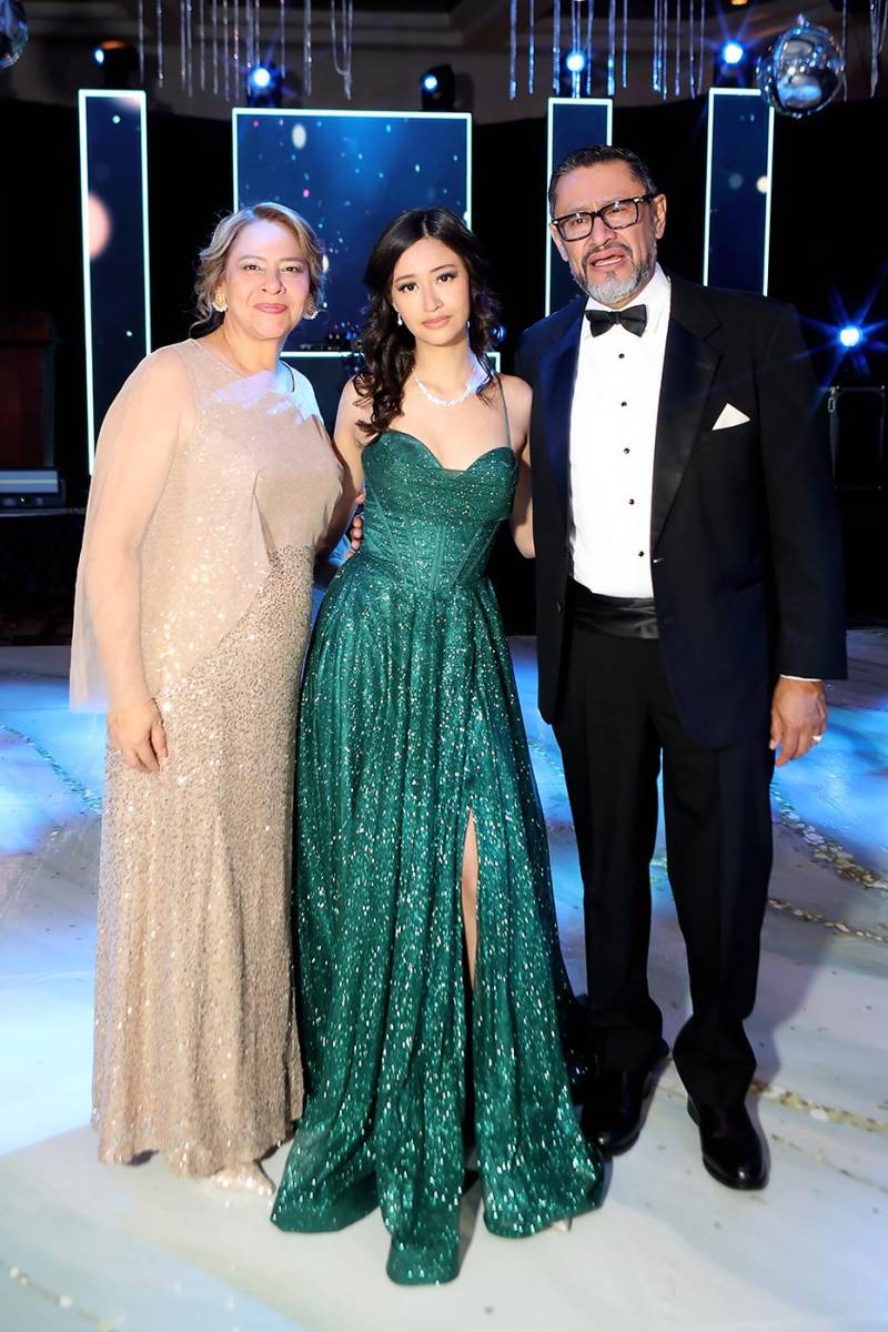 Fiesta de la prom 2025 de Intercontinental School