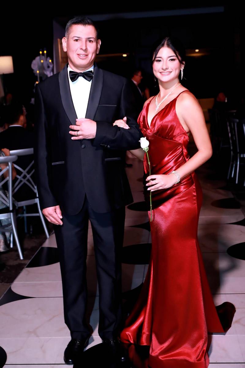 Desfile padres e hijos de la Prom 2026 Del Campo School