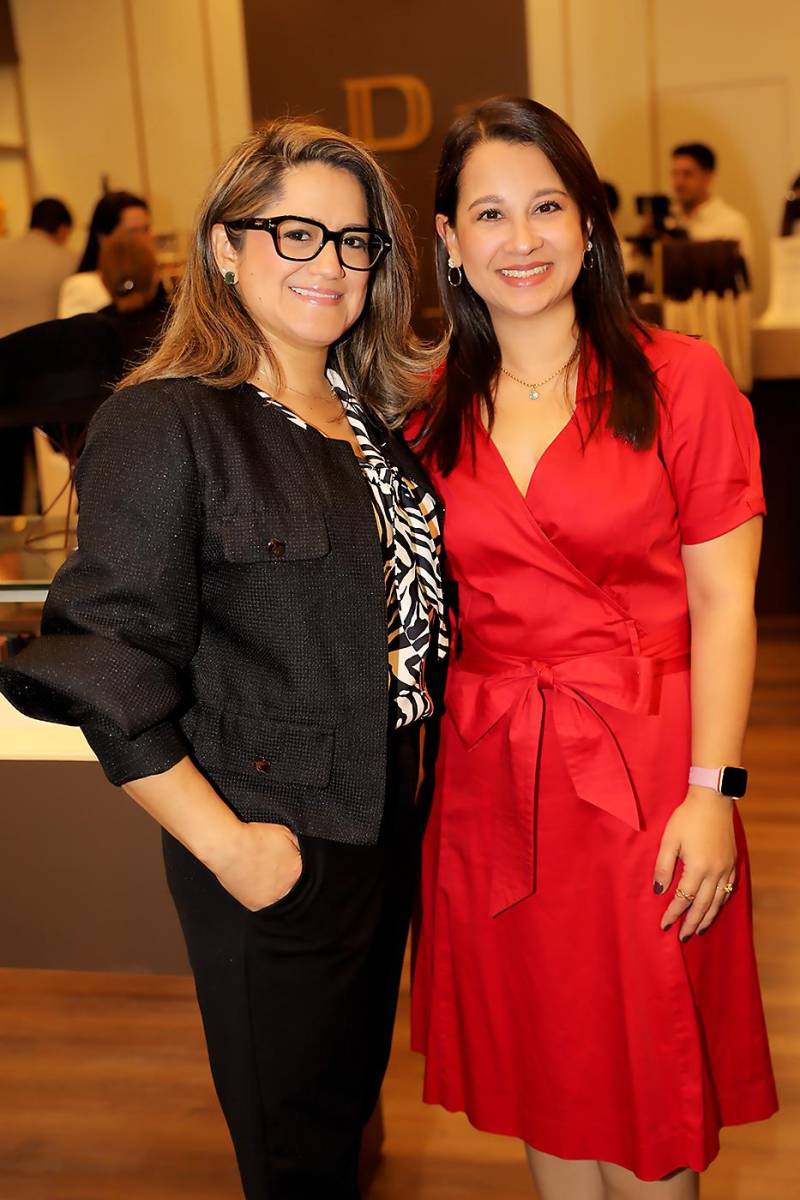 Raquel Martínez y Lila Fúnez.