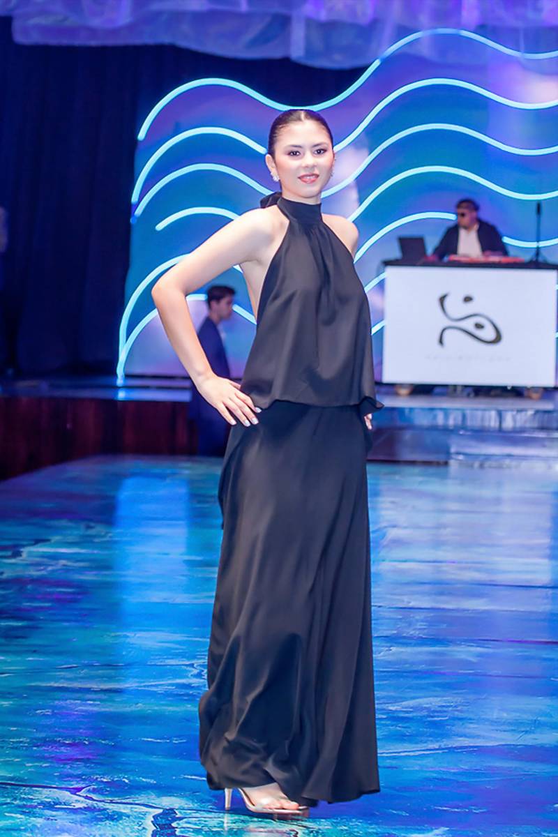 Senior Fashion Show 2026 de la Escuela Internacional Sampedrana, parte 1