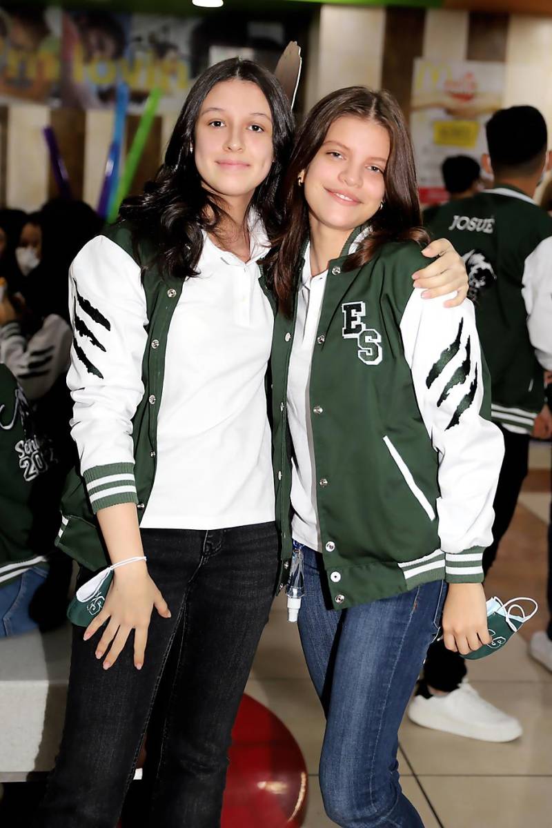 Lessandra Ponce t Valeria Alvarez