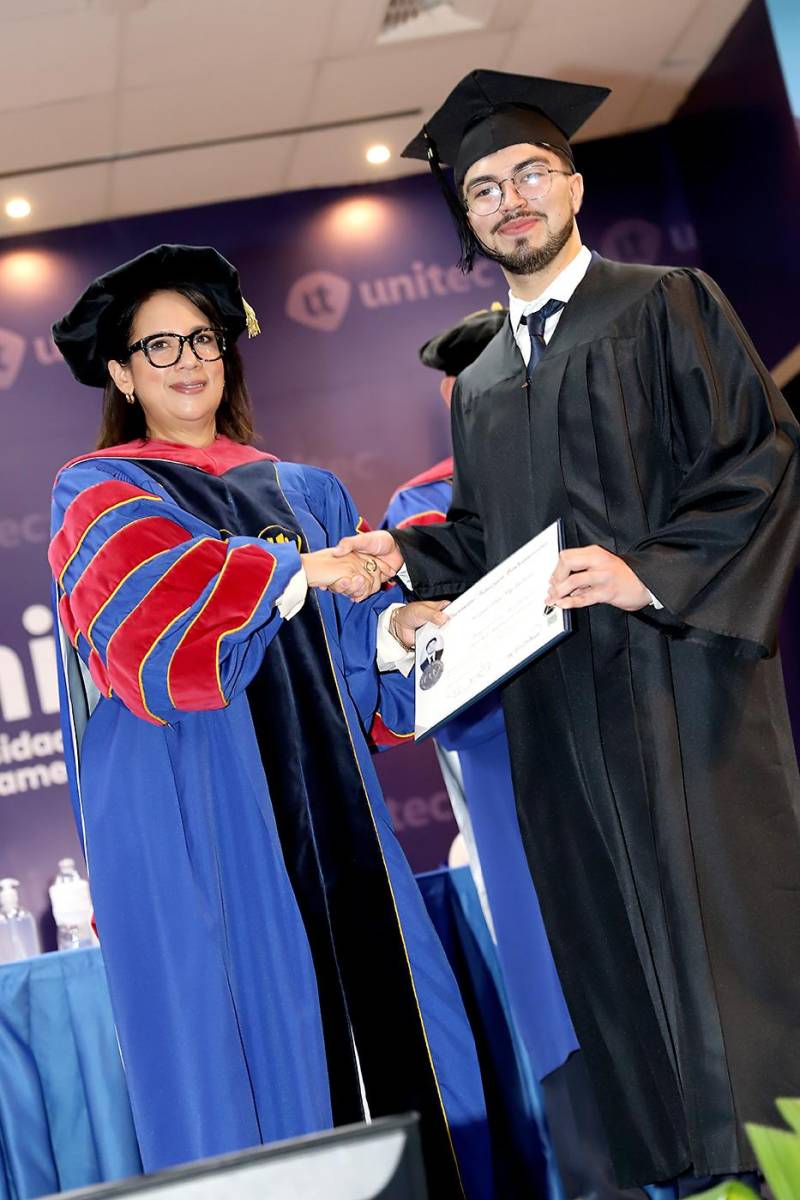 Graduaciones de Pregrado de UNITEC TGU 2025