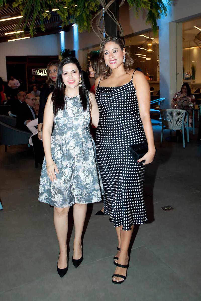 Ana y Matilde Turcios.