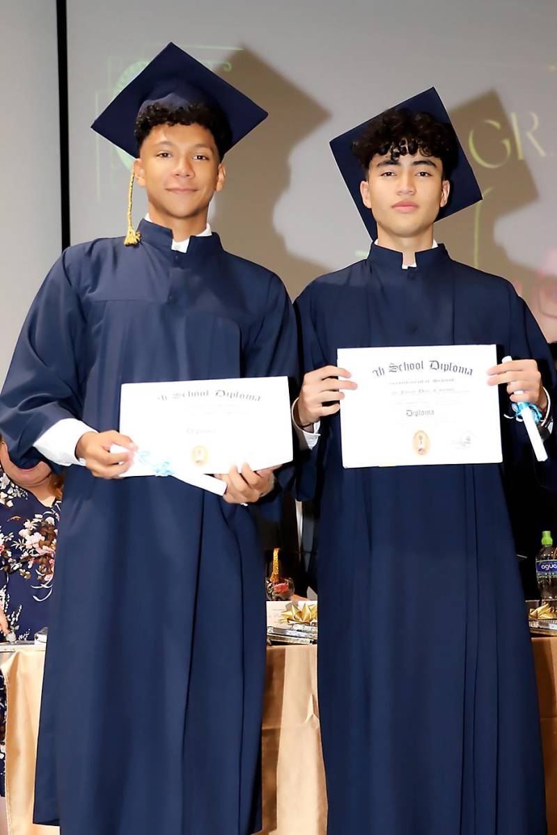 Entrega de títulos de la Intercontinental School 2023