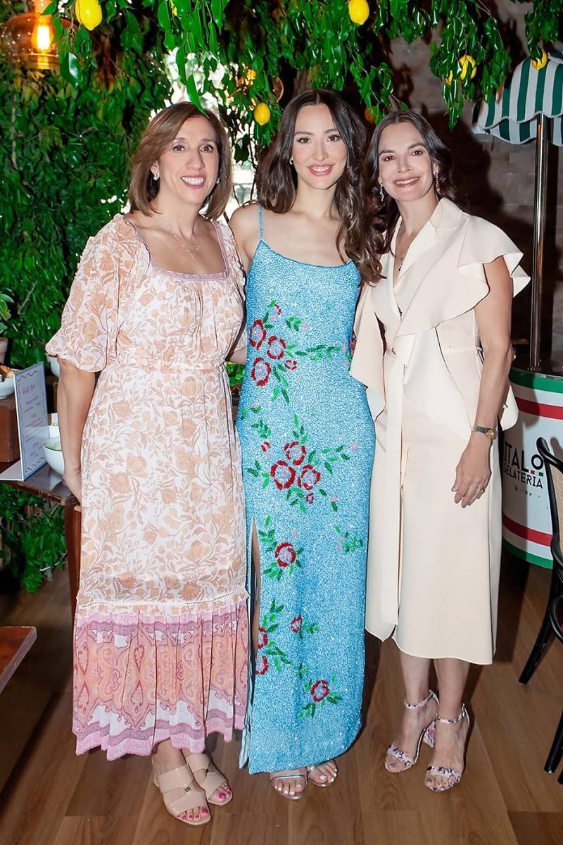 Mayte Bendaña, Beatriz Barletta y Elke Bendeck.