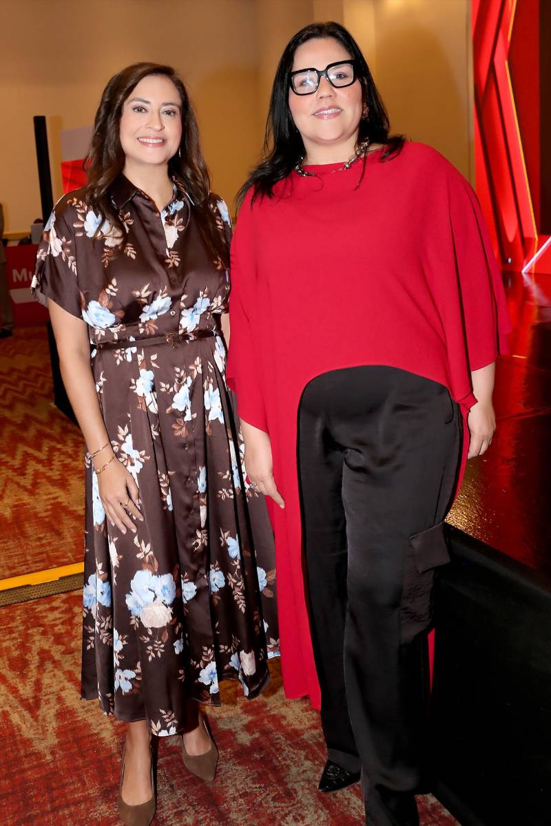 Valeria Rios y Roxana Espinal. 