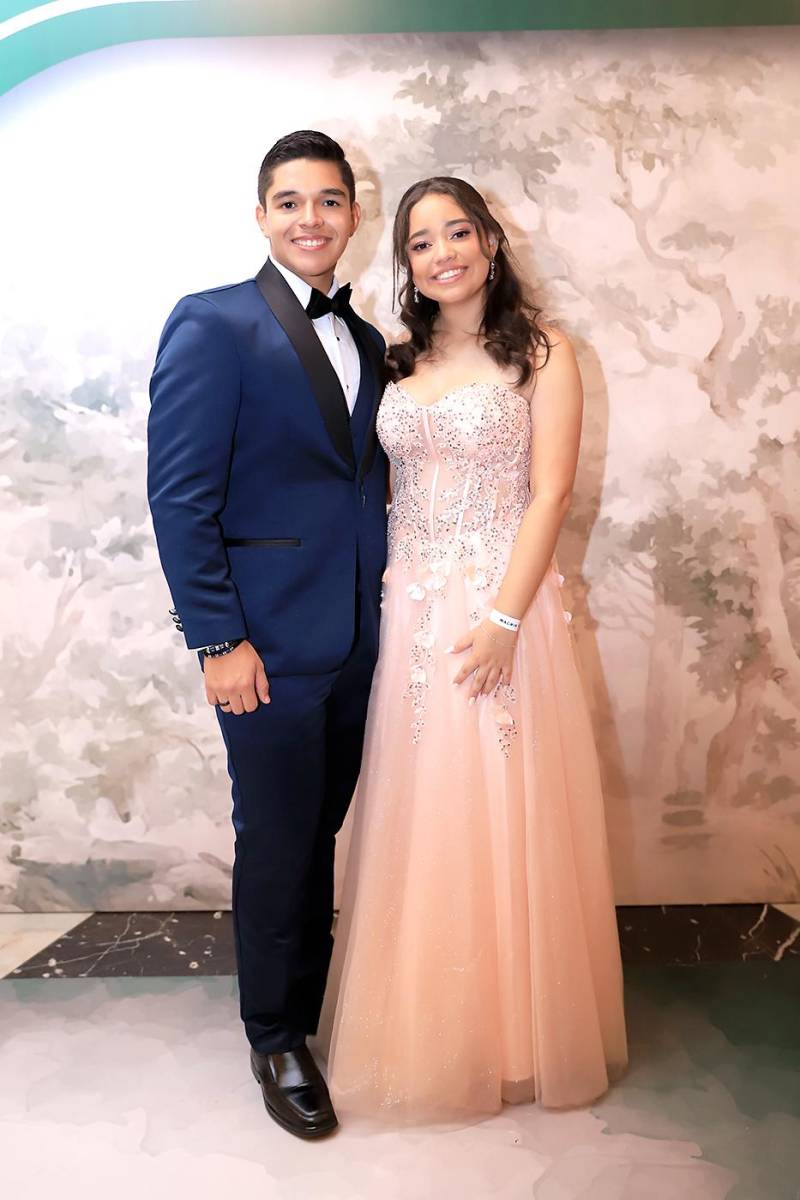 César Díaz y Giselle Montalván