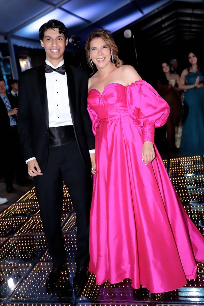 Juan José Gómez y Danelia Ferrera. 