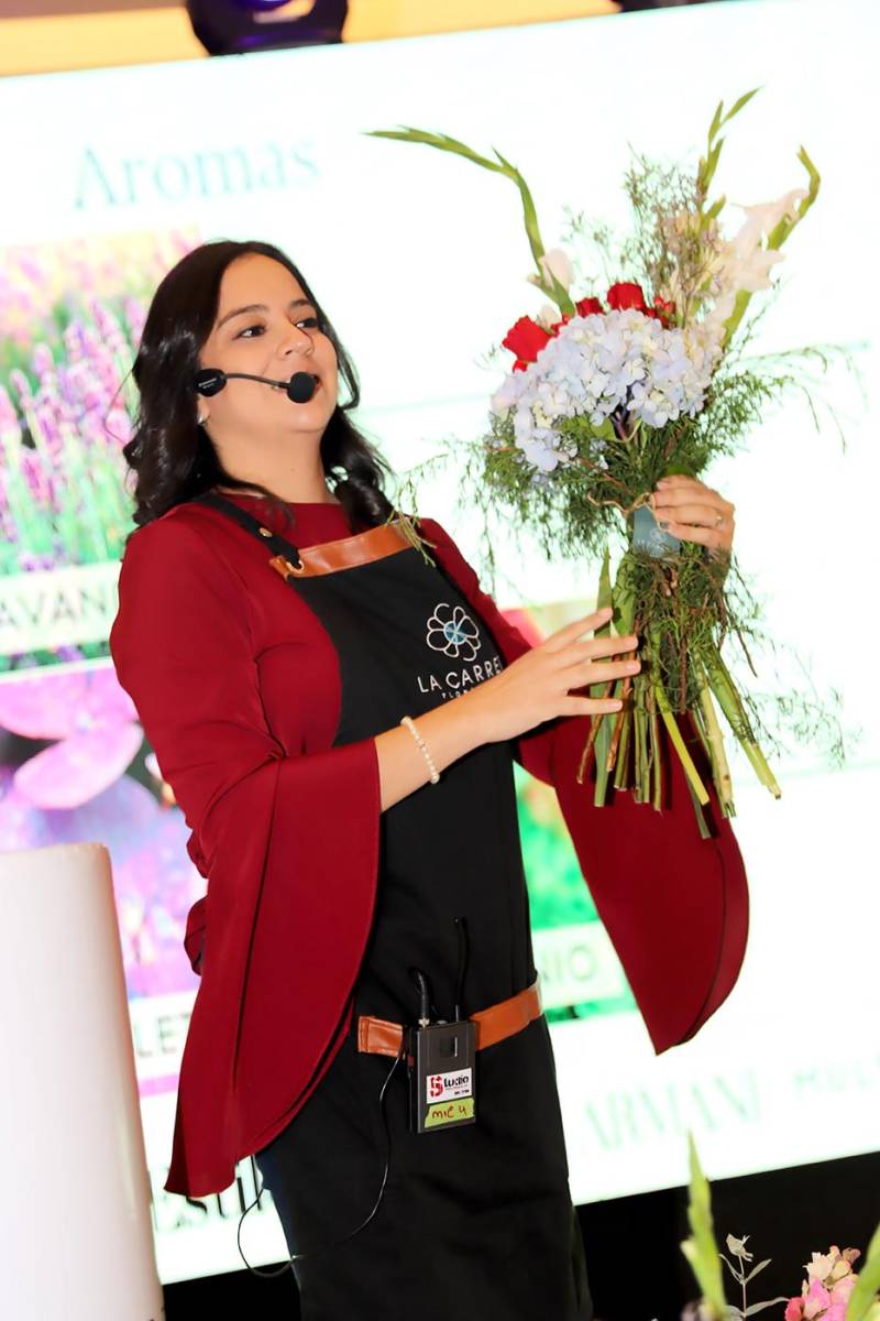 Stephanie Custodio.
