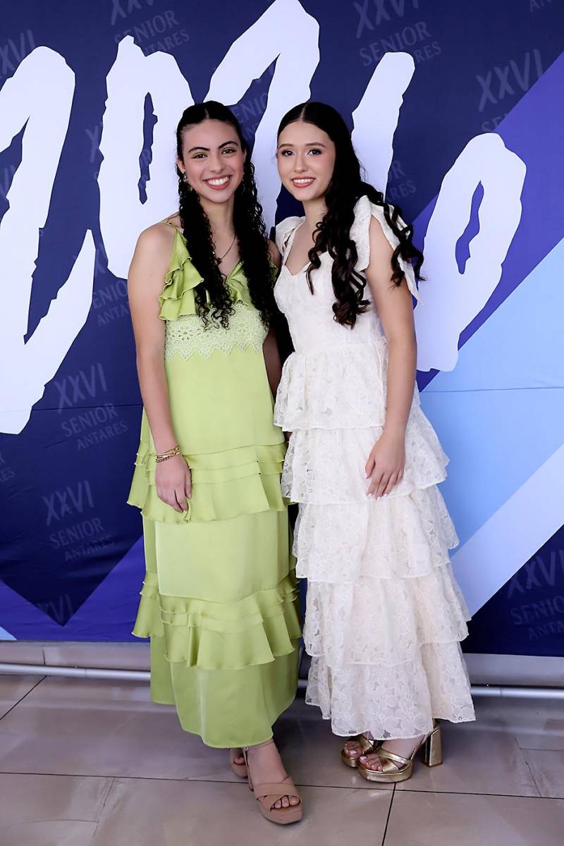 Paulina Ávila y Katya Bobadilla.