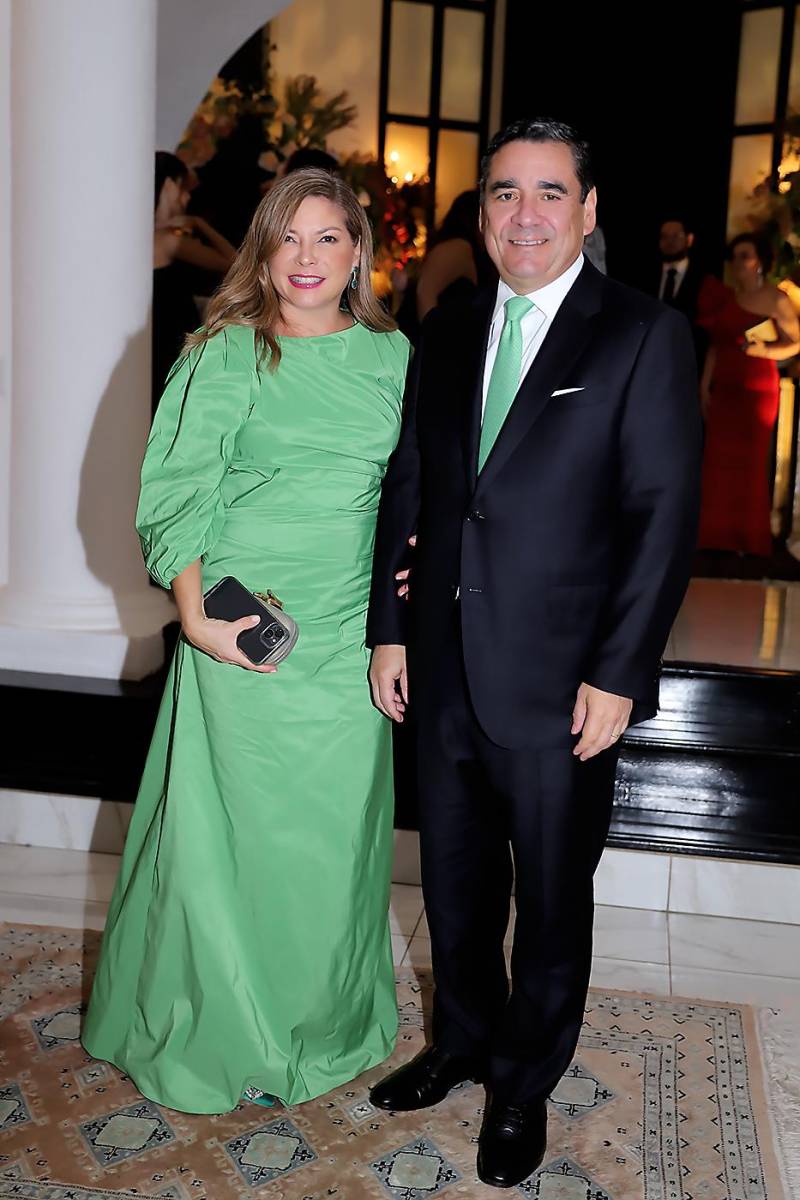 Paola y René Becerra