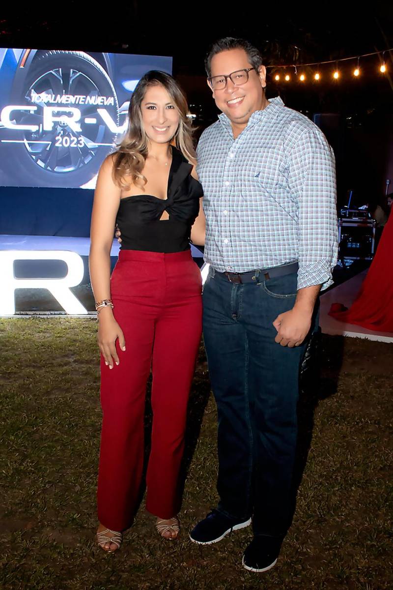 Ana Velásquez y Menotti Maradiaga.