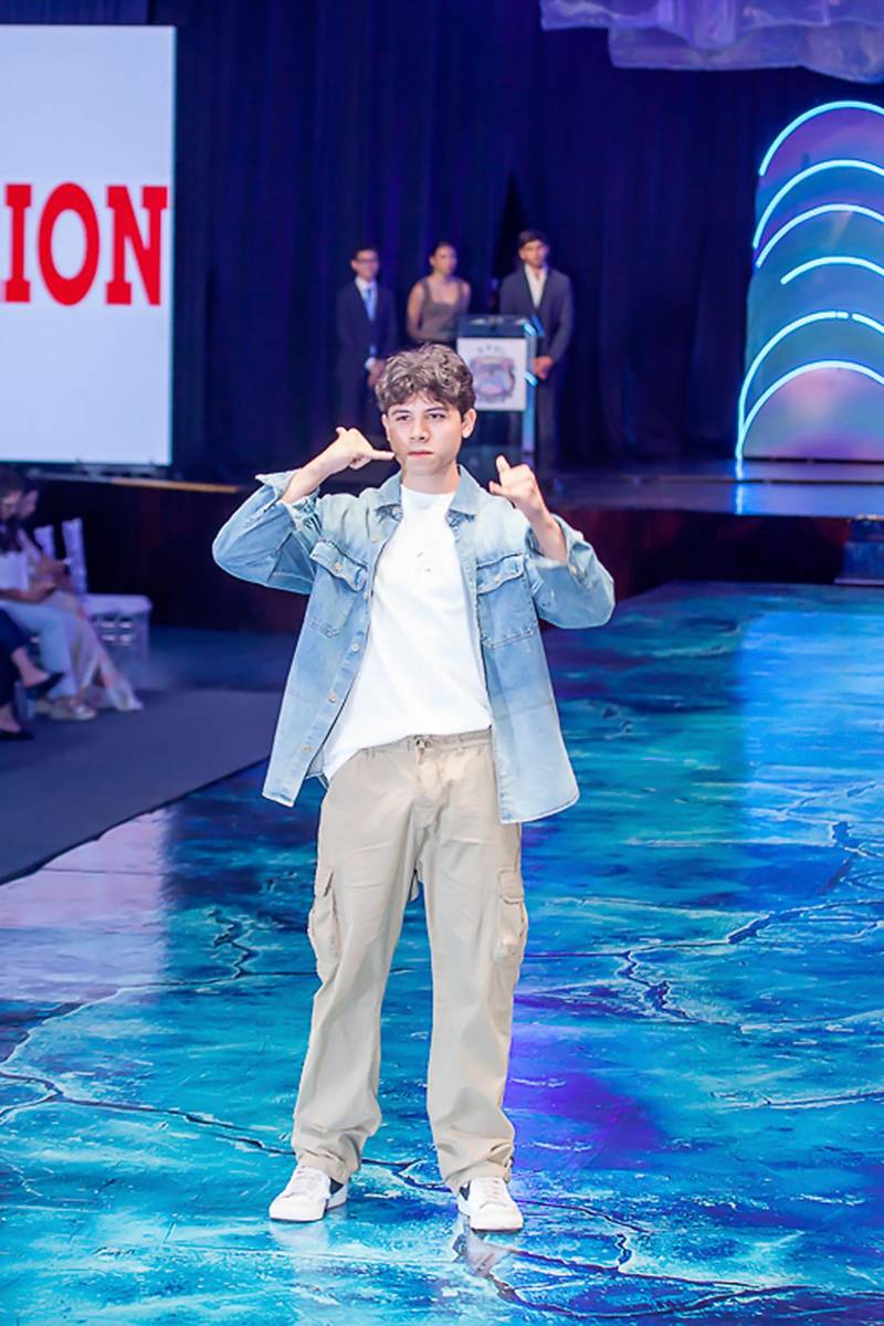 Senior Fashion Show 2026 de la Escuela Internacional Sampedrana, parte 2