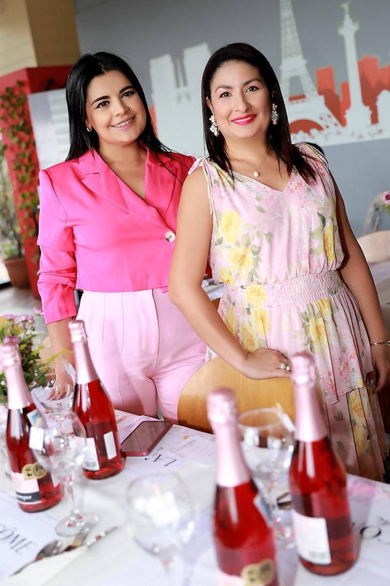 Patty Argueta y Rebeca Chacón