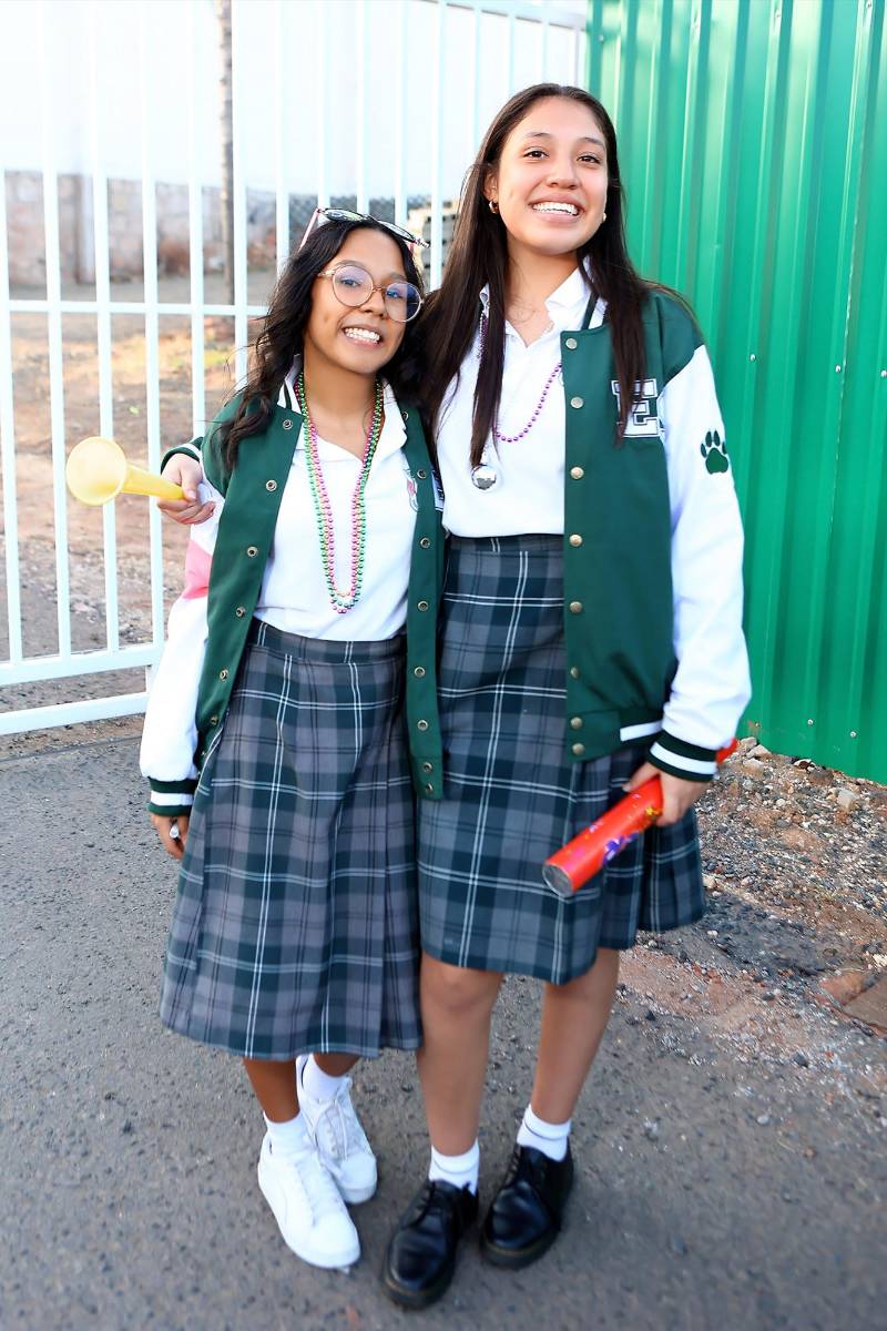 Fabiana Castillo y Alondra Guifarro