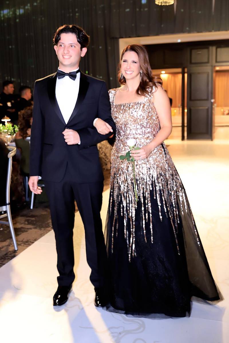 Nicholas y Nicole Schacher.