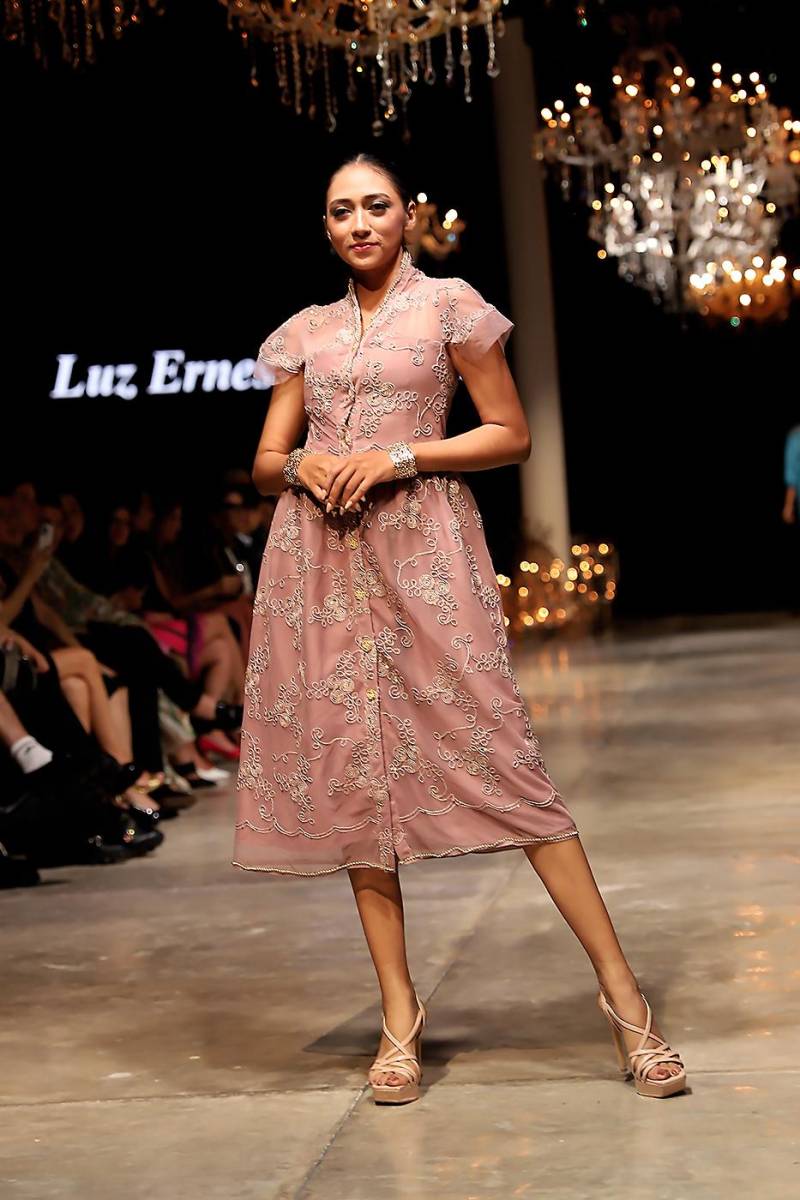 Luz Ernestina Mejía y su pasarela Primavera Verano 2025