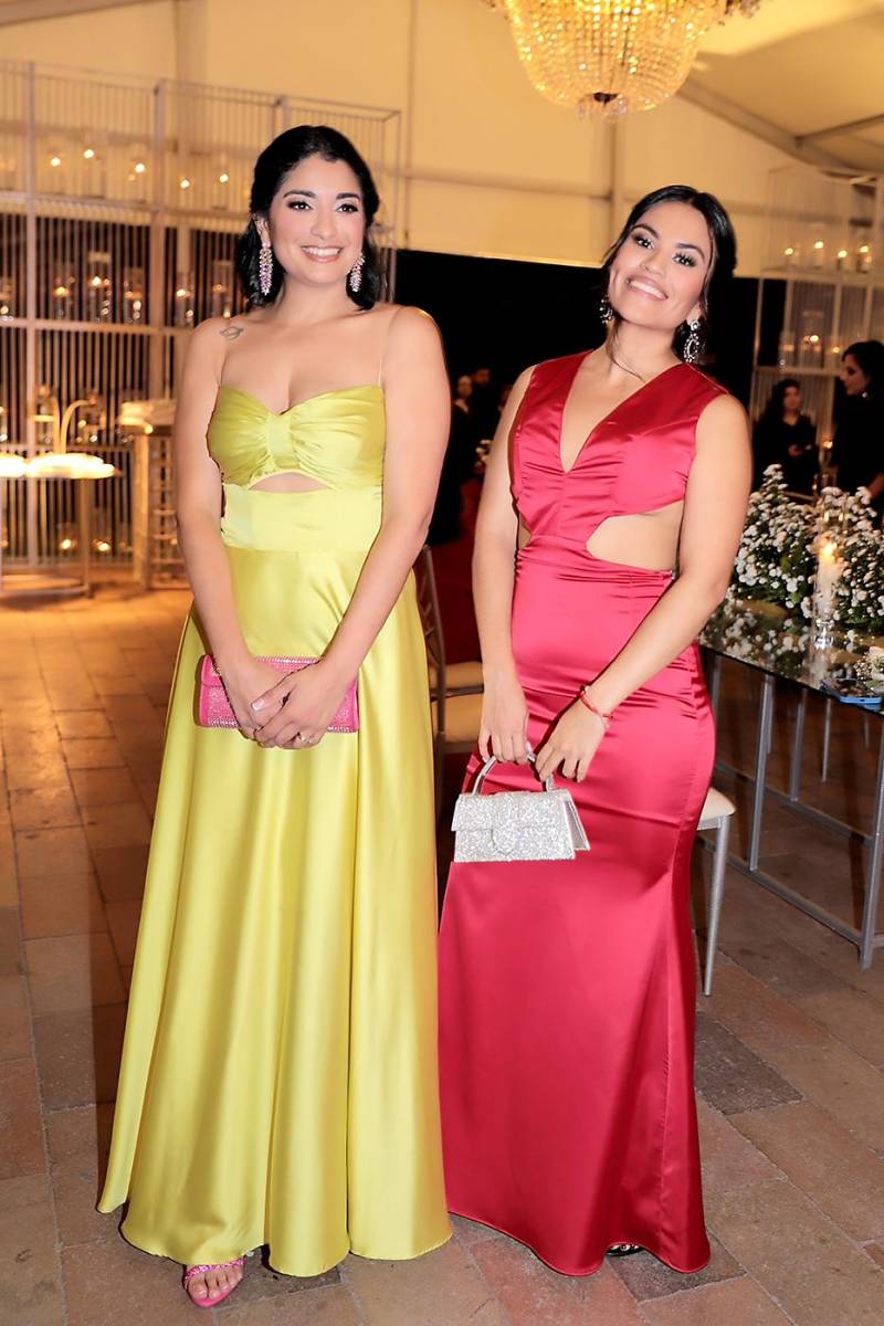 Gloria Salandia y Natalia Almendares