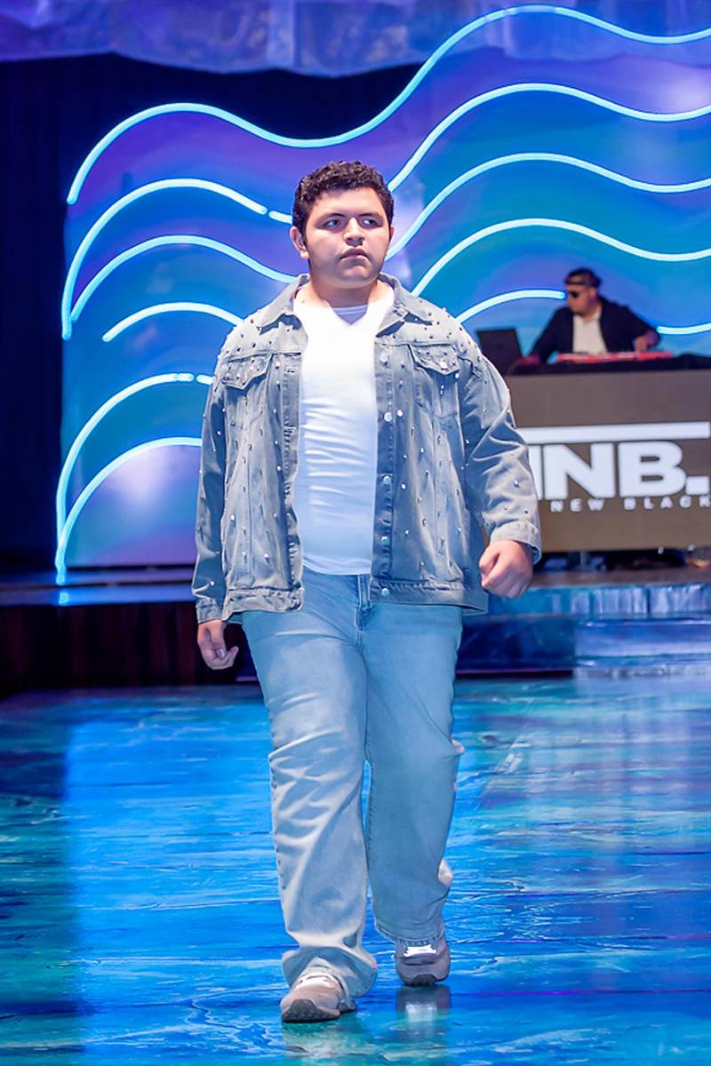 Senior Fashion Show 2026 de la Escuela Internacional Sampedrana, parte 3